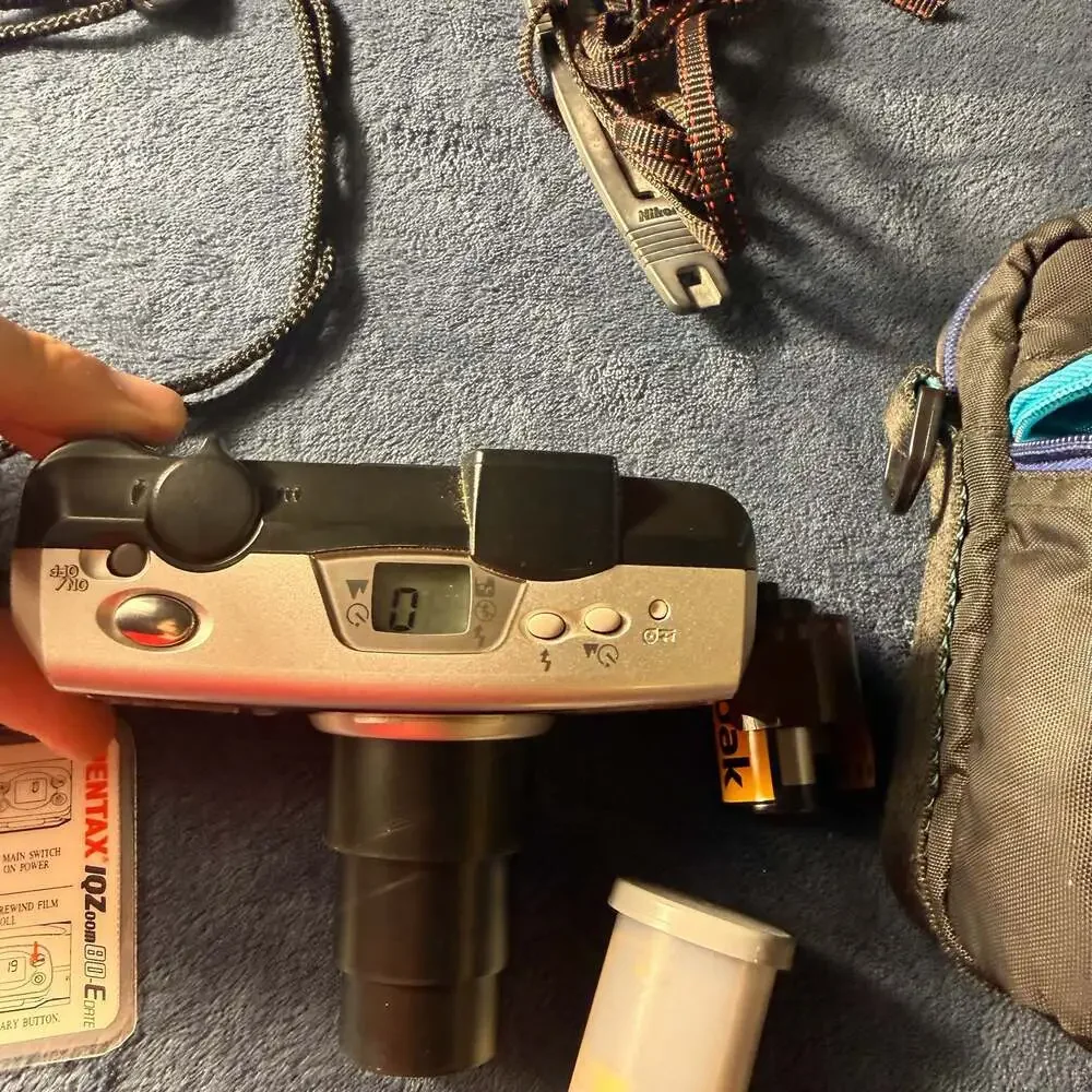 Pentax IQZoom 115V 35mm Point and Shoot Film Camera and accessories